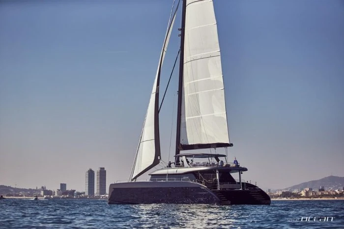 ENTRE4 Sunreef 80 - New Luxury Catamaran for Charter | News | Luxury Yachts Charter