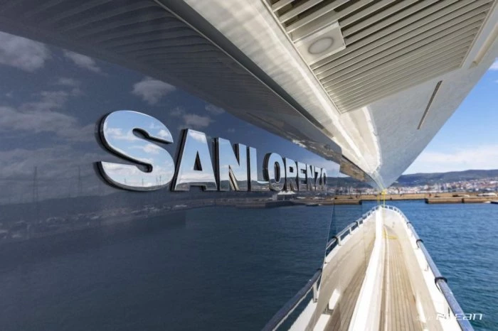 VITTORIA | new Sanlorenzo yacht for charter Italy | News | Luxury Yachts Charter