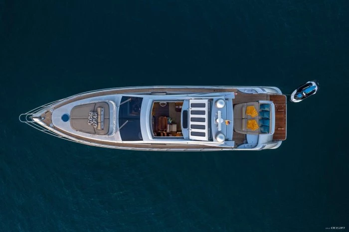 FALCH Azimut 68 Priced for Sale, asking... | News | Luxury Yachts Charter
