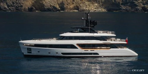 LEGEND <b>Benetti Class Motopanfilo 37M</b>