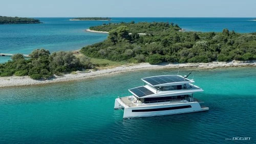 SILENT GRACE <b>Silent Yacht 62</b>