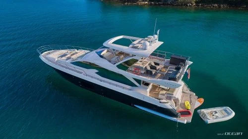 RELAX OF CROATIA <b>Azimut 72 Fly</b>