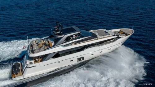 JICJ <b>Sanlorenzo SL96 Asymmetric</b>