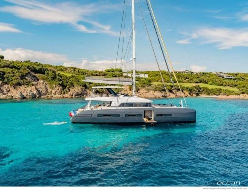 LA DÉSIRADE <b>Lagoon Seventy 7</b>